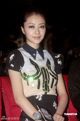 幻灯图：甄子丹称不再拍《叶问》 熊黛林赞其好男人