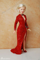 盘点组图：玛丽莲-梦露招牌动作玩偶合辑