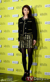 组图：具荷拉孙佳仁等时尚杂志创刊活动争芳斗艳