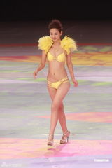 组图：辽宁佳丽夺亚姐冠军 比基尼展现完美身段