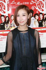 组图：林俊杰否认恋李心艾 视Hebe为女神