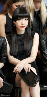 组图：盘点小清新偶像们的“杀马特”前生