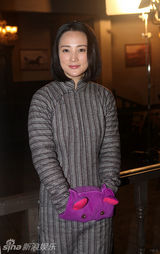 组图：王学圻蒋勤勤《姥爷的抗战》热拍