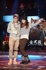 高清组图：萧亚轩谭永麟合唱彩排 用歌声征服歌迷