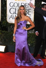 高清组图：《阿凡达》主题曲演唱者刘易斯秀蛮腰