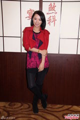 组图：徐子珊张兆辉等出席《神枪狙击》杀青宴