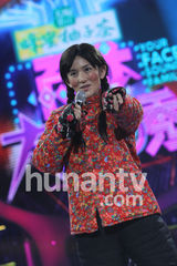 组图：谢娜新年录大咖秀  高原红造型再扮九妹