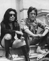 组图：盘点约翰-列侬和小野洋子的恩爱瞬间