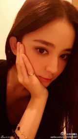 组图：全国校花微博大搜罗 性感爆乳VS清纯可爱