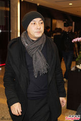 组图：张卫健赶赴台湾悼念杨登魁