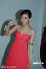 组图：环球传奇娱乐成立 林熹瞳赵哲妤性感出席