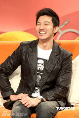 幻灯图：立威廉做客《Lady呱呱》大曝与女星吻戏