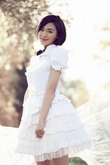 高清图：于越素颜写真美丽依旧 气质纯美惹人怜