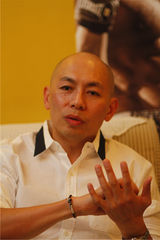 组图：《激战》南京看片受好评 李馨巧想做兽医