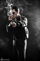 组图：《上海森林》王学兵倪大红掀夺宝风云