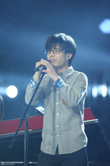 组图：好歌曲杨坤组马上又叫板好莱坞