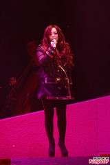 组图：梅艳芳逝世十周年 圈中好友登台悼念