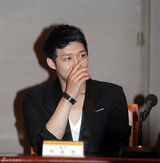 高清组图：JYJ朴有天参加2011首尔电视剧盛典记者会