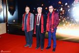 组图：2013新浪微博之夜红毯 郑渊洁三代同台