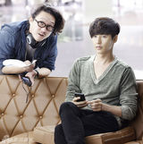 组图：韩国男星元斌帅气新发型拍广告 表情多变