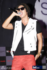 组图：SKULL&HAHA举行新专辑发布会