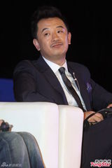 组图：陈坤自称中年人 张靓颖私下爱毒舌