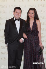 组图：周年舞会晚宴开幕 赌王多位家人亮相捧场