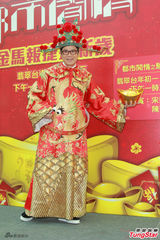 组图：安德尊扮财神 林淑敏携女儿中“金马”