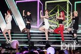 组图：EXO、f(x)等献唱大韩民国庆典演唱会