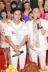 组图：李若彤称复出帮助自己走出抑郁症