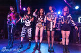 组图：f(x)德州音乐节卖力演出 热裤秀美腿