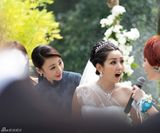 组图：何洁赫子铭北京完婚 西式婚礼浪漫唯美