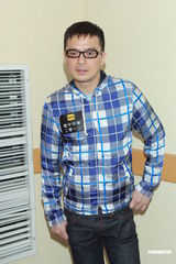 组图：草蜢与黄耀明献唱 将与软硬天师联合开唱