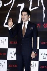 高清组图：金东万等参加《铁线虫》媒体首映式