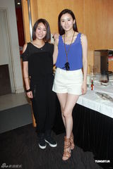 组图：梁乃鹏慰劳《回到三国》剧组 林峰马国明斗帅