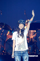 高清组图：陈绮贞个唱香港落幕 音乐精灵气质逼人