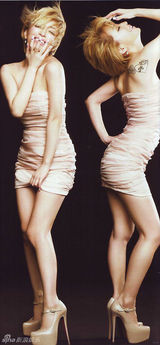 组图：滨崎步登日版《VIVI》杂志封面 美甲抢眼