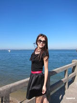 组图：熊黛林米兰拍靓丽写真 意大利街头有艳遇