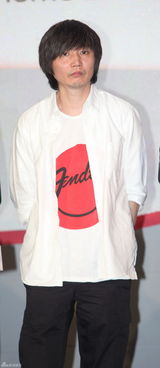 组图：高以翔张亚东孙周吕燕等群星上海做活动