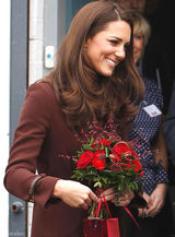 高清组图：英国王妃凯特-米尔顿情人节优雅现身