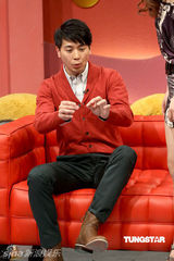 幻灯图：李念自曝与男友恩爱 李欣汝保剑锋录节目