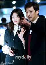 组图：全智贤新片《柏林》首映 李秉宪SJ等力挺