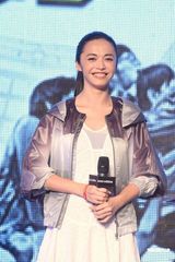 组图：范冰冰大呼我爱姚晨 为中国奥运健儿加油