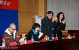 幻灯：《沂蒙》主创进校园 与大学生零距离交流