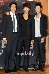 组图：Rain李娜英等宣传《逃亡者》 众星强强联手