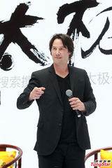 组图：基努-里维斯空降北京 为新片学打太极拳