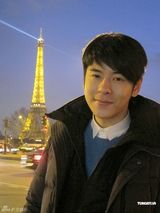 组图：许廷铿赴瑞士交流登少女峰怀念香港美食