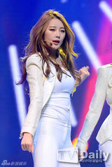 组图：Dal★shabet与AOA等热舞WAPOP演唱会