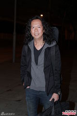 组图：张学友现身陈百祥寿宴破不和传闻