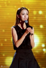 组图：剧版《唐山大地震》首映礼